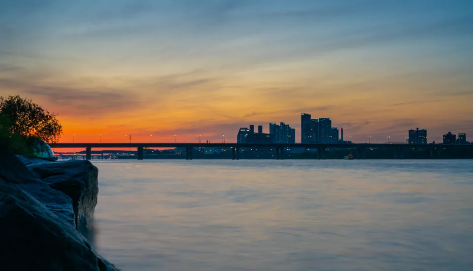 Sunset over the Han River and a bridge in Seoul